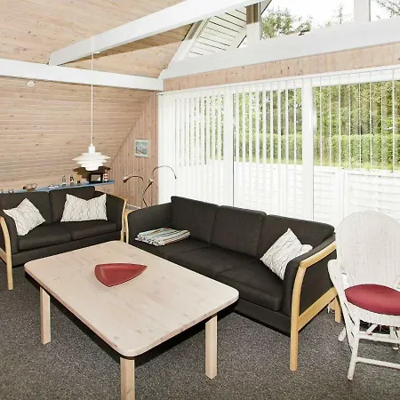 Two-bedroom Holiday In 6 Tatil Evi *